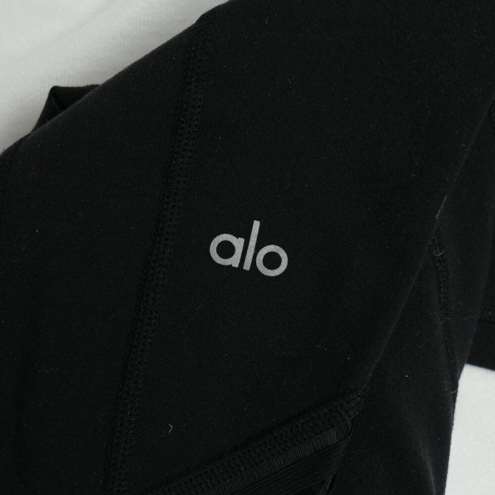 Alo Yoga Womens Leggings Black Mesh Panels Ventilated Stretch size S $135 - Picture 7 of 7